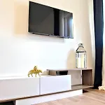 Vuel Sea View House -10 Minutes From The Airport *