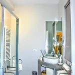 Daire Vuel Sea View House -10 Minutes From The Airport Fiumicino