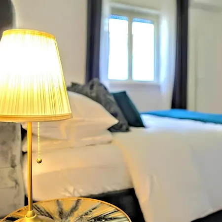 Apartamento Vuel Sea View House -10 Minutes From The Airport Fiumicino