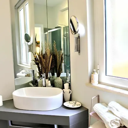 Apartman Vuel Sea View House -10 Minutes From The Airport *