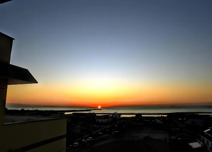 Apartment Vuel Sea View House -10 Minutes From The Airport Fiumicino