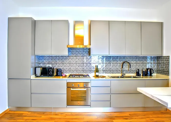 Vuel Sea View House -10 Minutes From The Airport *